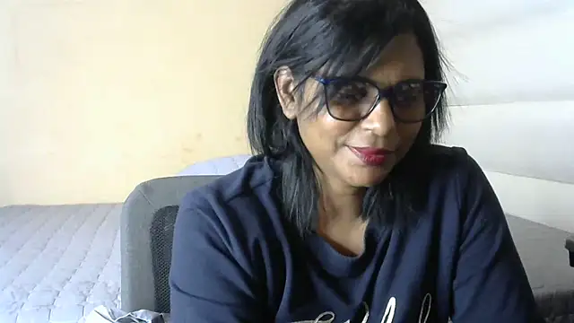 Snapshot of sunshinelady_ chatting on June 18, 2026, 12:42 pm sunshinelady online show from June 18, 2026, 12:42 pm