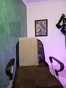 pinedasex777 online show from December 5, 2025, 2:03 pm