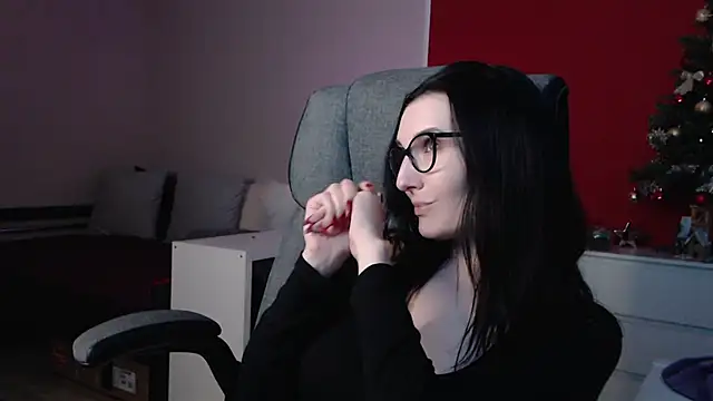 Alina Lamour online show from December 16, 2024, 3:30 am