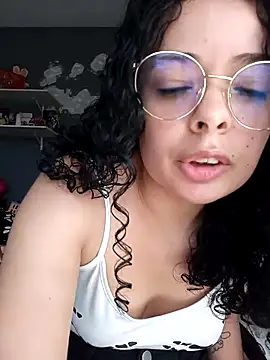 NinaSweet2 online show from March 15, 2025, 8:21 pm