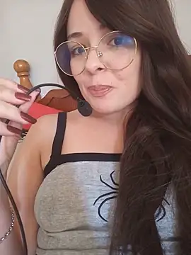 NinaSweet2 online show from May 28, 2026, 4:37 pm