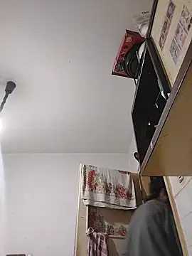 Snapshot of JoLeNe27 chatting on November 23, 2025, 5:29 am JoLeNe27 online show from November 23, 2025, 5:29 am