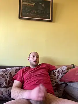 Snapshot of Flakka95 chatting on March 5, 2025, 8:32 am Flakka95 online show from March 5, 2025, 8:32 am