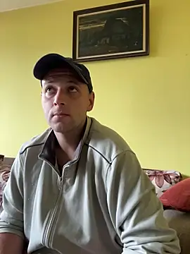 Snapshot of Flakka95 chatting on October 13, 2025, 2:06 pm Flakka95 online show from October 13, 2025, 2:06 pm