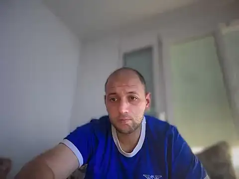 Flakka95 online show from May 23, 2026, 12:42 pm