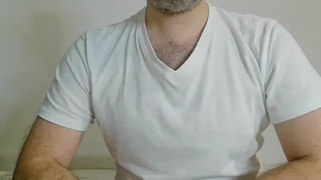 Snapshot of sa_ah_only2 chatting on December 17, 2025, 9:32 pm sa ah only2 online show from December 17, 2025, 9:32 pm