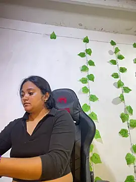 shayna all online show from March 25, 2026, 6:25 pm