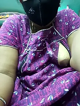 Snapshot of teddy-143 chatting on December 4, 2025, 6:38 pm teddy-143 online show from December 4, 2025, 6:38 pm