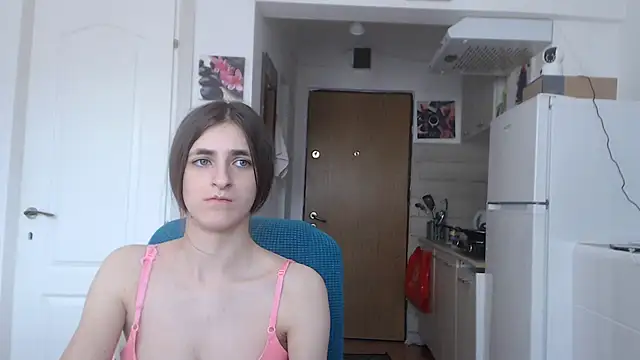 Snapshot of simyhvn chatting on February 21, 2025, 11:11 am simyhvn online show from February 21, 2025, 11:11 am