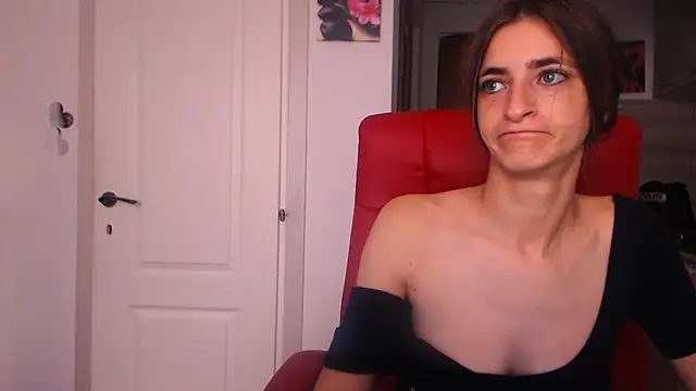 Snapshot of simyhvn chatting on September 20, 2025, 5:19 am simyhvn online show from September 20, 2025, 5:19 am