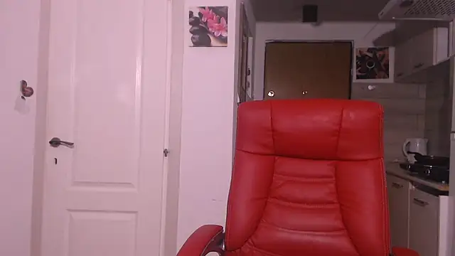 Snapshot of simyhvn chatting on October 16, 2025, 4:35 am simyhvn online show from October 16, 2025, 4:35 am