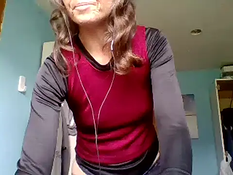 Snapshot of SexyRach75 chatting on May 2, 2026, 2:33 pm SexyRach75 online show from May 2, 2026, 2:33 pm