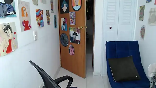 soynanabela28 online show from April 10, 2026, 5:06 pm