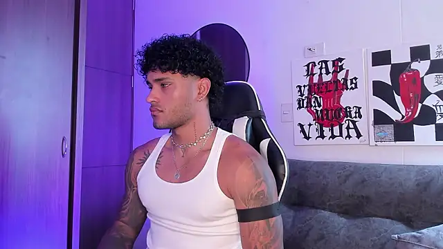 Alessandro Vanni online show from March 16, 2026, 1:59 pm