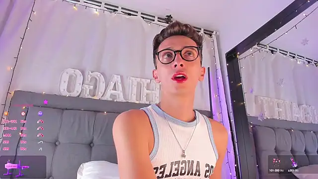 Snapshot of Thiago_jones chatting on January 10, 2025, 9:10 pm Thiago jones online show from January 10, 2025, 9:10 pm
