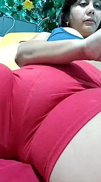 Snapshot of maymercy chatting on March 15, 2025, 5:48 pm maymercy online show from March 15, 2025, 5:48 pm