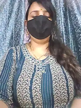 Snapshot of cute-tanvi chatting on July 3, 2026, 12:28 am cute-tanvi online show from July 3, 2026, 12:28 am
