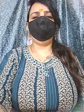 Snapshot of cute-tanvi chatting on July 15, 2026, 1:11 am cute-tanvi online show from July 15, 2026, 1:11 am