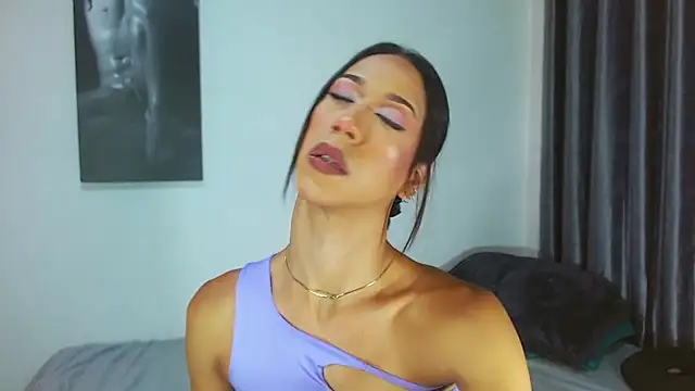 Kenisha Sweet online show from October 30, 2025, 9:59 pm