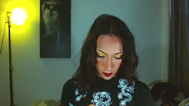 Kenisha Sweet online show from November 24, 2025, 9:47 pm