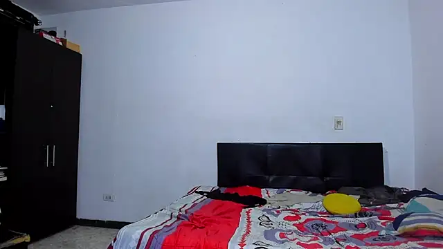 Snapshot of ares_sexxx chatting on March 14, 2026, 8:47 pm ares sexxx online show from March 14, 2026, 8:47 pm