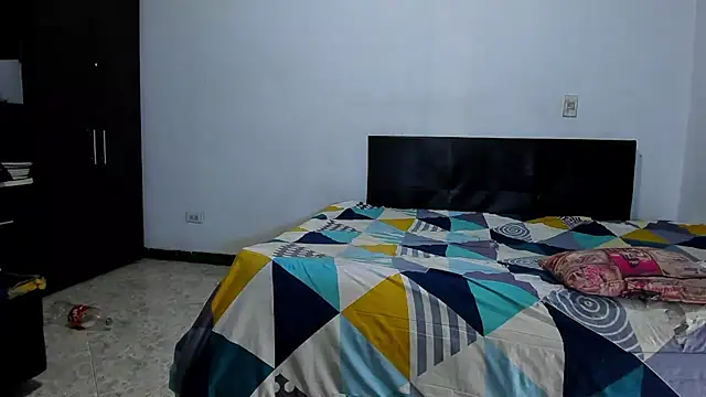 Snapshot of ares_sexxx chatting on March 20, 2026, 4:12 pm ares sexxx online show from March 20, 2026, 4:12 pm