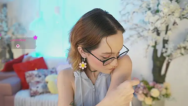 Snapshot of DalahiaRush chatting on December 5, 2025, 7:10 pm DalahiaRush online show from December 5, 2025, 7:10 pm