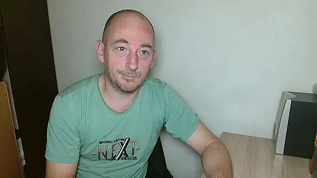 Johan   Barker online show from November 28, 2025, 10:51 am