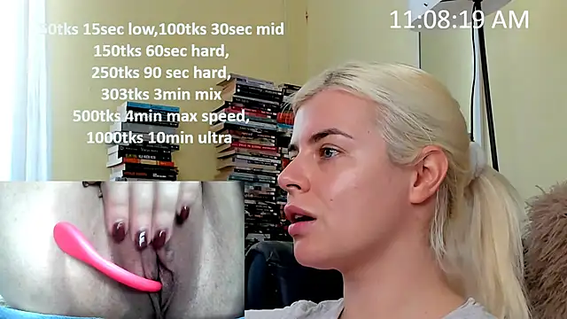 Snapshot of queenofthenighttt chatting on January 12, 2026, 10:09 am queenofthenighttt online show from January 12, 2026, 10:09 am