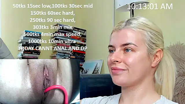 Snapshot of queenofthenighttt chatting on January 18, 2026, 9:13 am queenofthenighttt online show from January 18, 2026, 9:13 am