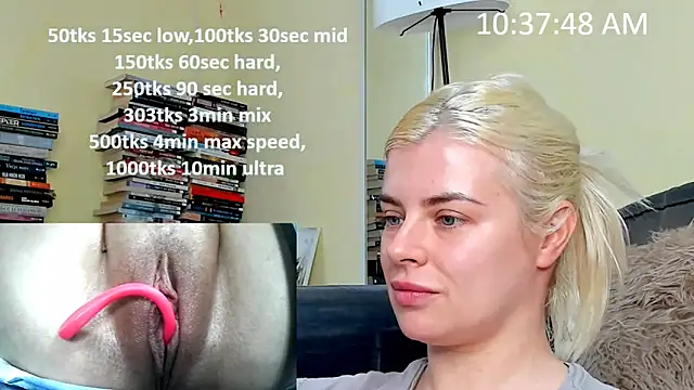 Snapshot of queenofthenighttt chatting on February 13, 2026, 9:38 am queenofthenighttt online show from February 13, 2026, 9:38 am