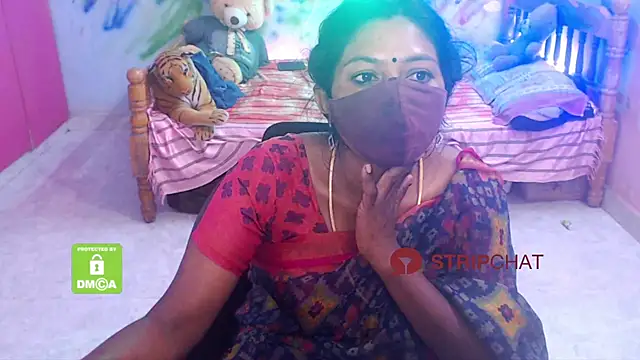 Snapshot of Novapol chatting on January 12, 2025, 1:42 am Novapol online show from January 12, 2025, 1:42 am