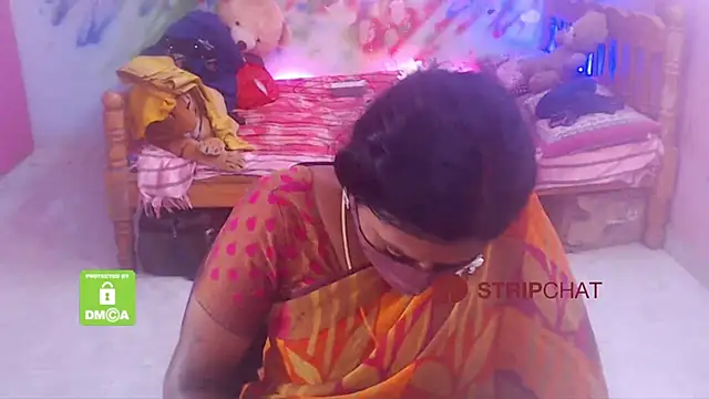 Snapshot of Novapol chatting on February 1, 2025, 1:20 pm Novapol online show from February 1, 2025, 1:20 pm