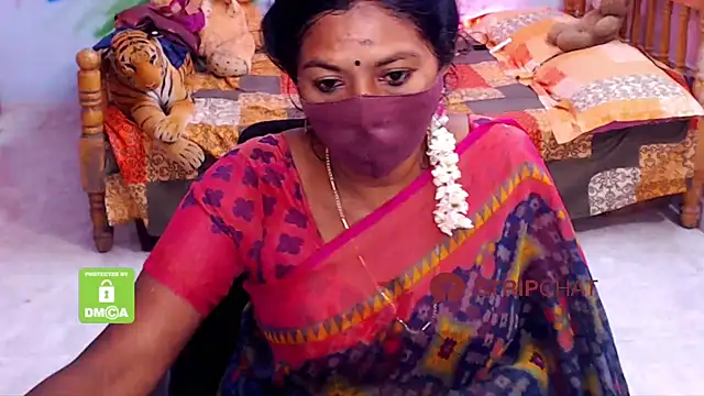 Snapshot of Novapol chatting on February 15, 2025, 5:39 pm Novapol online show from February 15, 2025, 5:39 pm