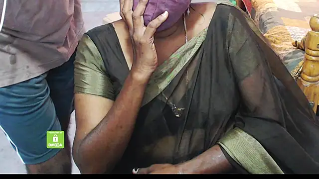 Snapshot of Novapol chatting on November 7, 2025, 5:29 am Novapol online show from November 7, 2025, 5:29 am