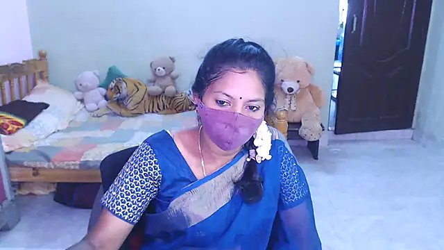 Snapshot of Novapol chatting on June 30, 2026, 6:03 am Novapol online show from June 30, 2026, 6:03 am