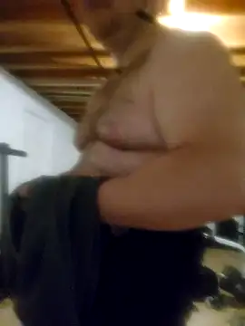 Snapshot of Rubisco90 chatting on January 1, 2025, 12:43 am Rubisco90 online show from January 1, 2025, 12:43 am