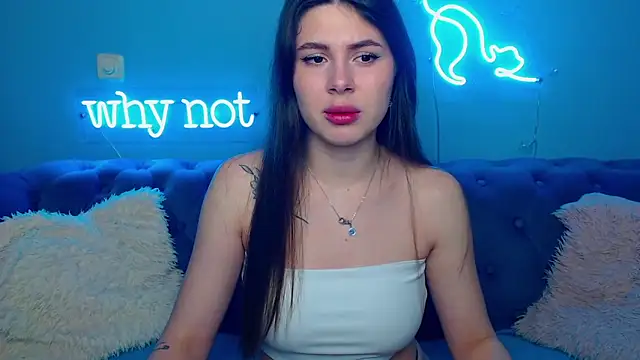 ViollinaLove online show from March 1, 2026, 5:42 am