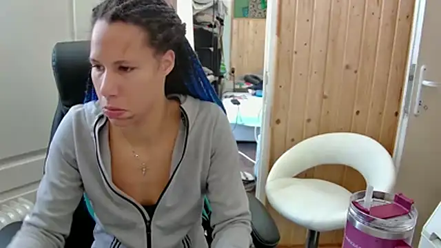 AaliyahHarris online show from March 10, 2026, 9:36 am