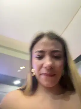 Snapshot of Hall_16 chatting on January 29, 2025, 12:43 am Hall 16 online show from January 29, 2025, 12:43 am