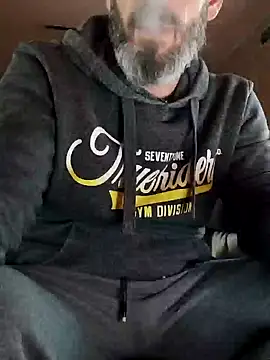 207RCCam online show from January 12, 2025, 4:29 pm