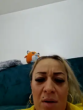 Ruxy42ETT online show from February 16, 2025, 8:54 am