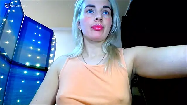 Snapshot of miaa_sunn chatting on December 16, 2024, 8:05 pm miaa sunn online show from December 16, 2024, 8:05 pm