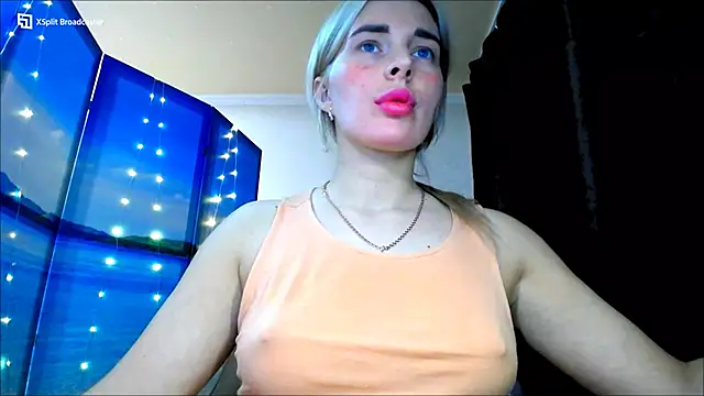 Snapshot of miaa_sunn chatting on January 14, 2025, 10:23 pm miaa sunn online show from January 14, 2025, 10:23 pm