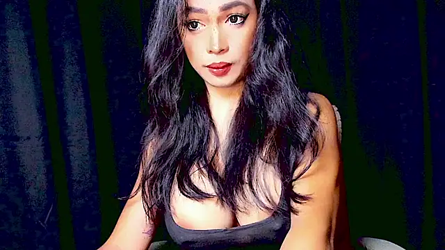 XXsexylongcockXX online show from May 18, 2026, 8:47 pm