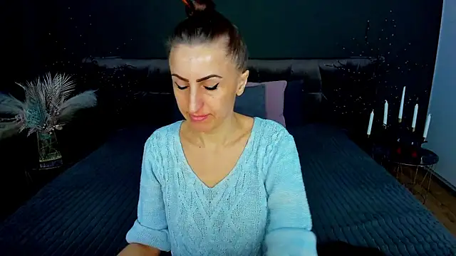 Snapshot of Rebecca_Diamond chatting on February 5, 2026, 6:40 am Rebecca Diamond online show from February 5, 2026, 6:40 am