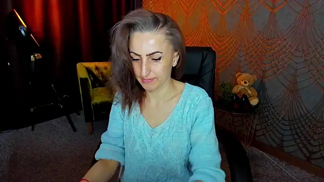 Snapshot of Rebecca_Diamond chatting on April 22, 2026, 5:21 am Rebecca Diamond online show from April 22, 2026, 5:21 am