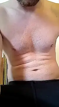 Snapshot of Rolandxxxr chatting on February 14, 2025, 9:34 am Rolandxxxr online show from February 14, 2025, 9:34 am