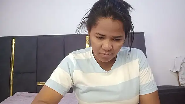 Snapshot of aleixane chatting on May 14, 2026, 7:15 am aleixane online show from May 14, 2026, 7:15 am