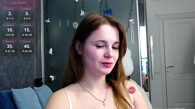 Snapshot of CindyJonson chatting on October 4, 2025, 6:06 pm CindyJonson online show from October 4, 2025, 6:06 pm